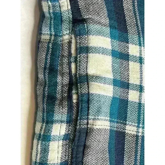 Wrangler Heavy Flannel Shacket Sherpa Lined Jacket Mens M Blue Plaid flaws - Picture 6 of 9